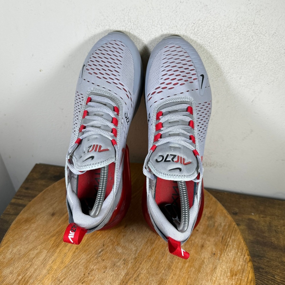 Nike Air Max 270 Mens Wolf Grey University Red AH8050-018 Running Shoes Size 8.5 - Picture 3 of 8